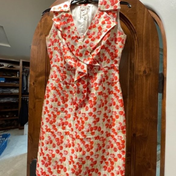 dress - Picture 1 of 4
